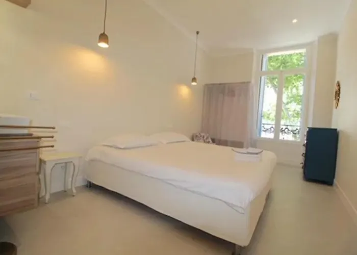 Maison Carnot アパート